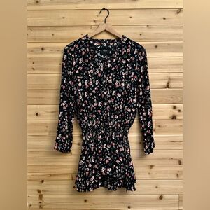 Rails Size XSmall Floral Smocked Waistline Romee Long Sleeve Mini Dress